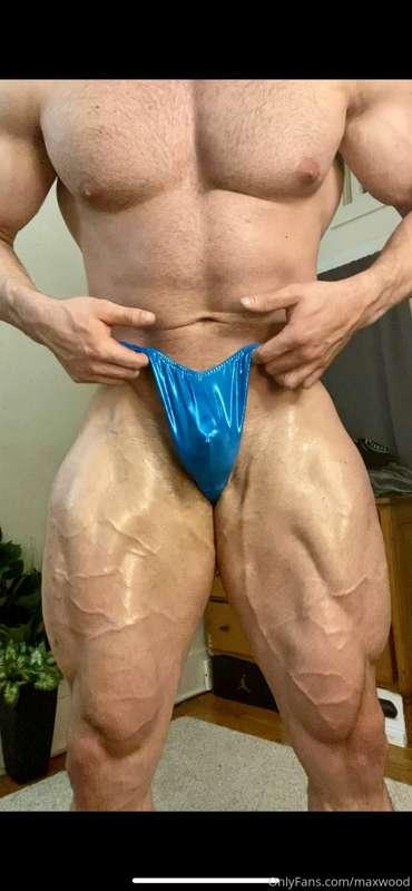 Let's meat in the middle