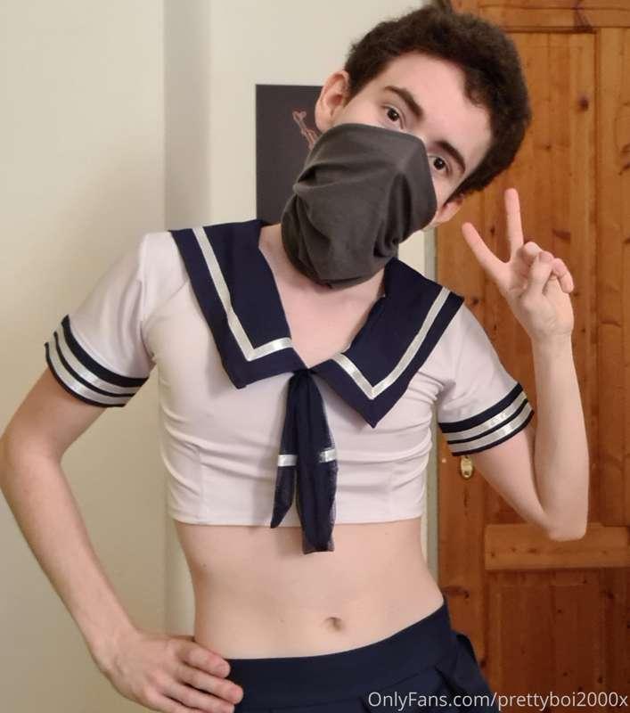 prettyboi2000x image #2