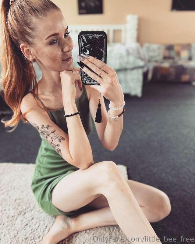 <3