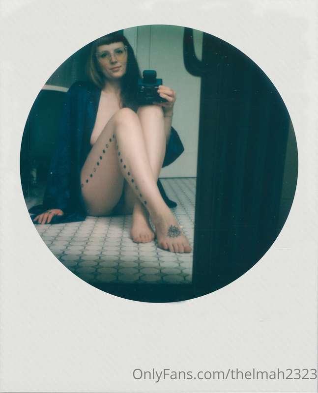 The bits they're always asking for.

#polaroid #filmforever ..