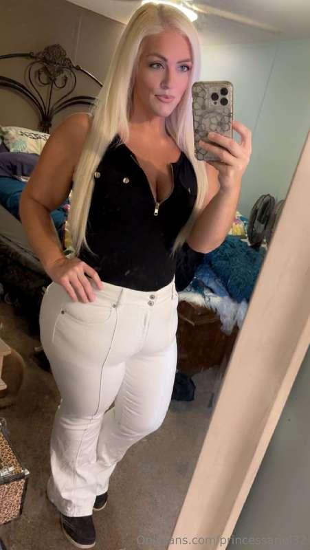 Got them weekend vibes going