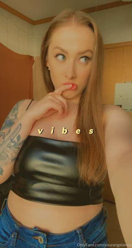 Happy Thursday!!! I just made a tik tok (same username: your..