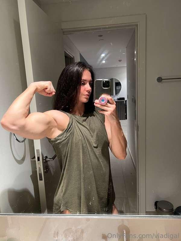 i want my new bench press pb to be your weight