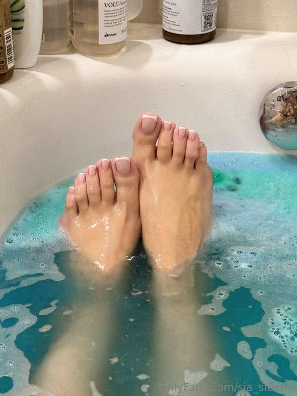 👣 My last foot fetish videos in case you missed any of them:..