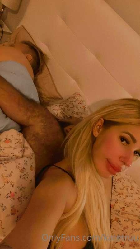 Good morning😊😊 This is how I woke up after yesterday party😂😘..