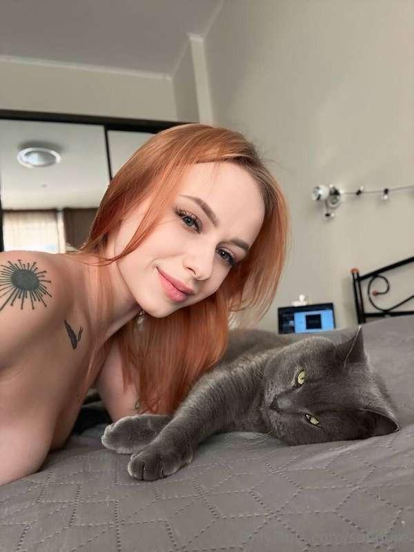 My sweet characteristic faithful friend is my cat Chivas❤️ I..