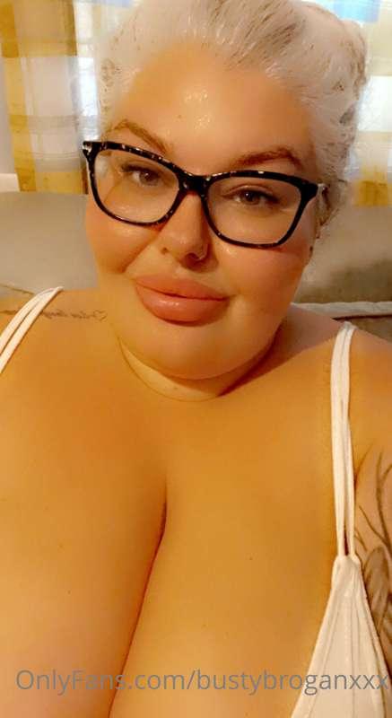 Im in holiday mode! Do you wish you was coming with me? 🙊🙊