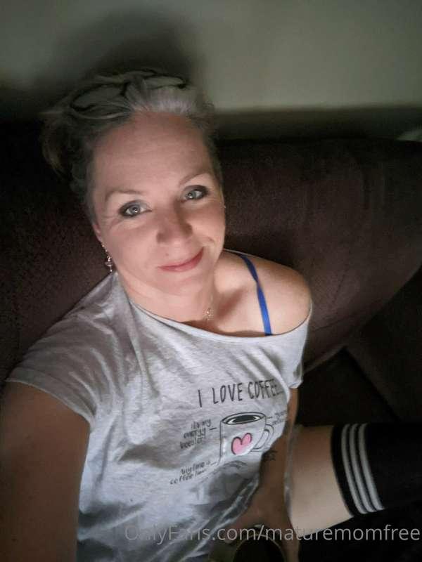 Come over to the paid page and play with me.