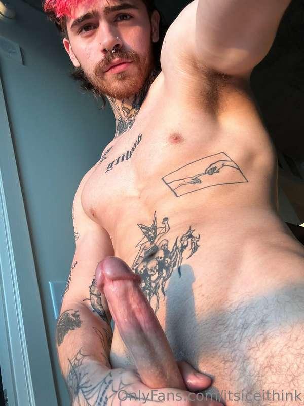 Saved up a huge cumshot pov for you;)