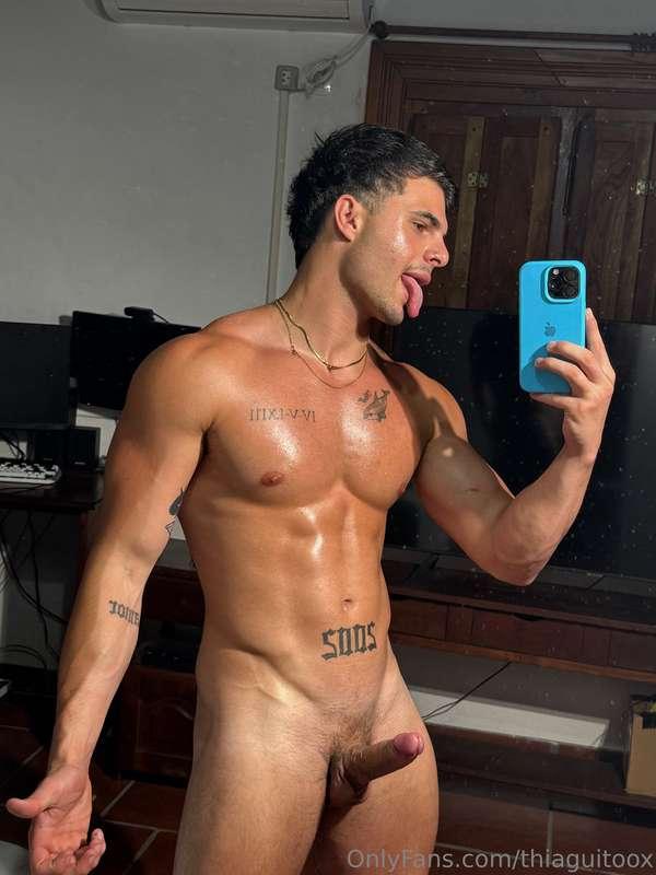 Daddy... let's not waste any more time and go to the DM to p..