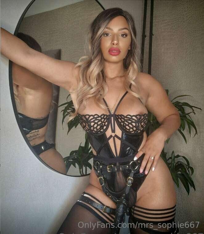 How Much Do You Appreciate Me As Your Mistress?? 🤔Rate on a ..