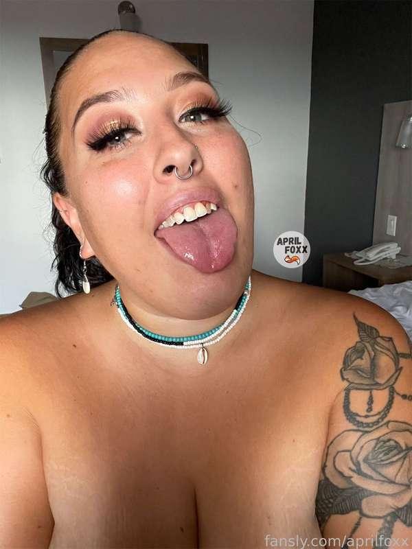 am I hotter than your GF? 😈

#custom #squirt #sexy #pussy #dildo #bigass #outdoor #fetish #blowjobs 