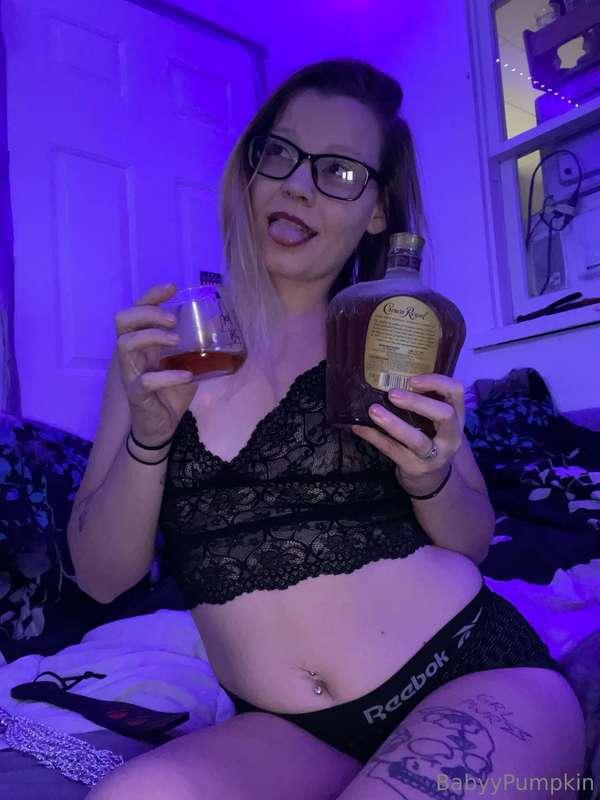What’s your favorite drink?!🥂🍻