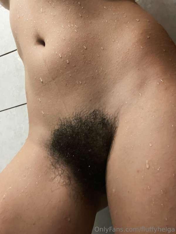 Wanna lick me after shower?👅💦