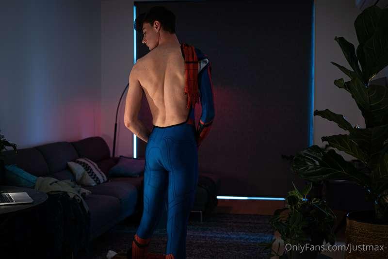 Spiderman got booty 🕸🍑