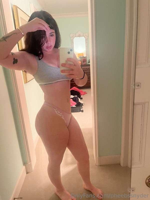 I’m taking ALL NEW CONTENT TODAY💕💕Give me some requests 