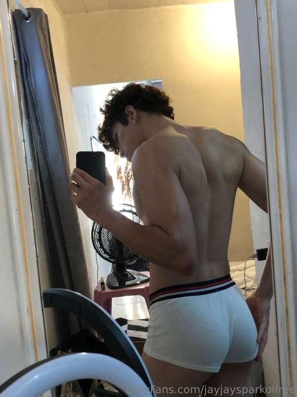 Check out this booty—bet you haven’t seen anything like it 😏..