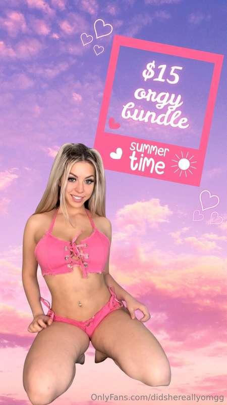 HURRY BEFORE I DELETE! 💕 tip $15 for a wild orgy bundle NOW!