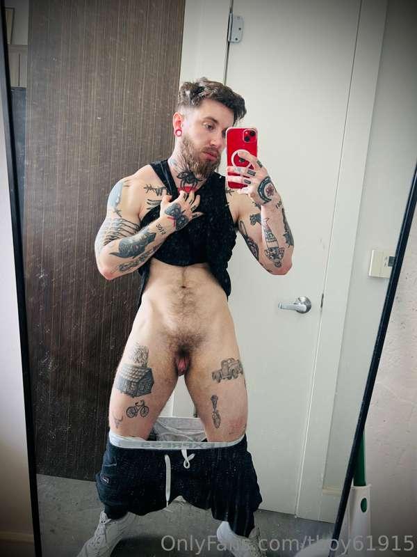 I’m back baby. Work has been crazy. Imma be posting lots aga..