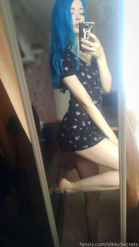 vikkysecrets image #1