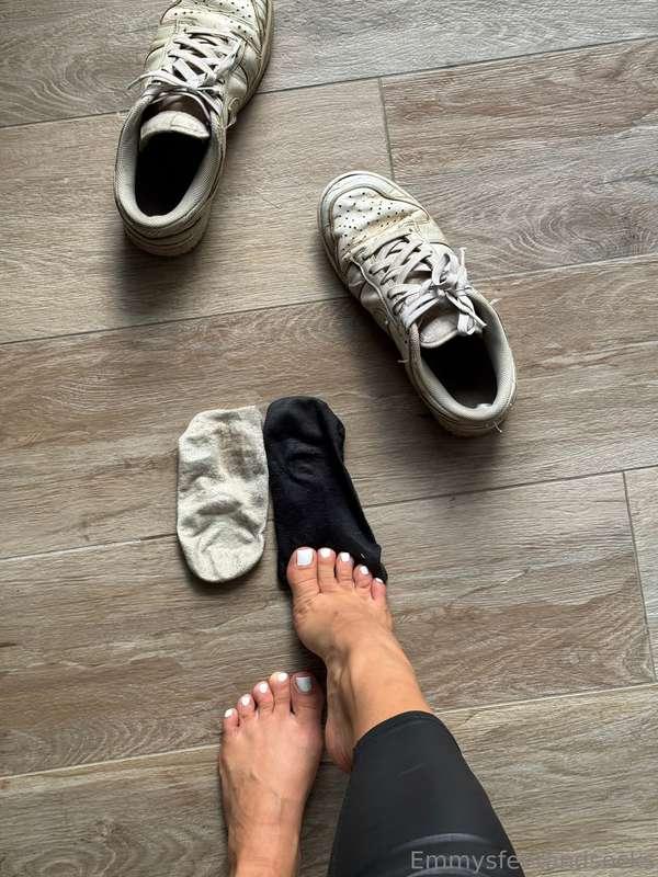 Just imagine them right next to you when you wake up🙂‍↔️