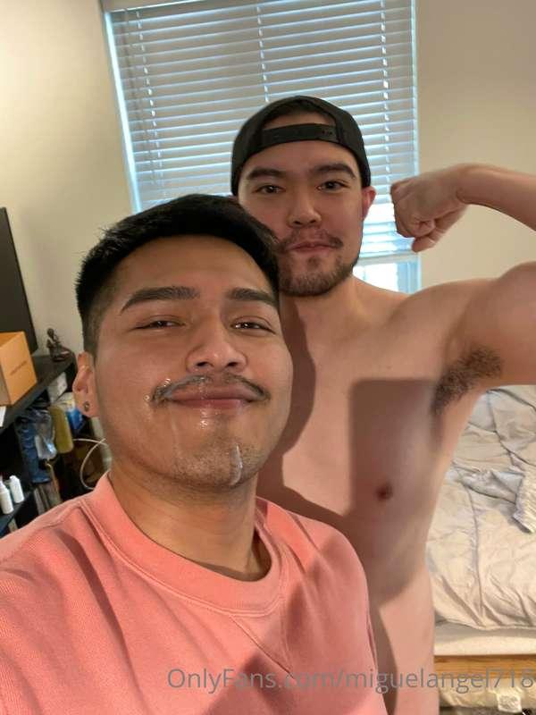 ***~Swipe right for more photos!~***

@girthyvvang messaged ..