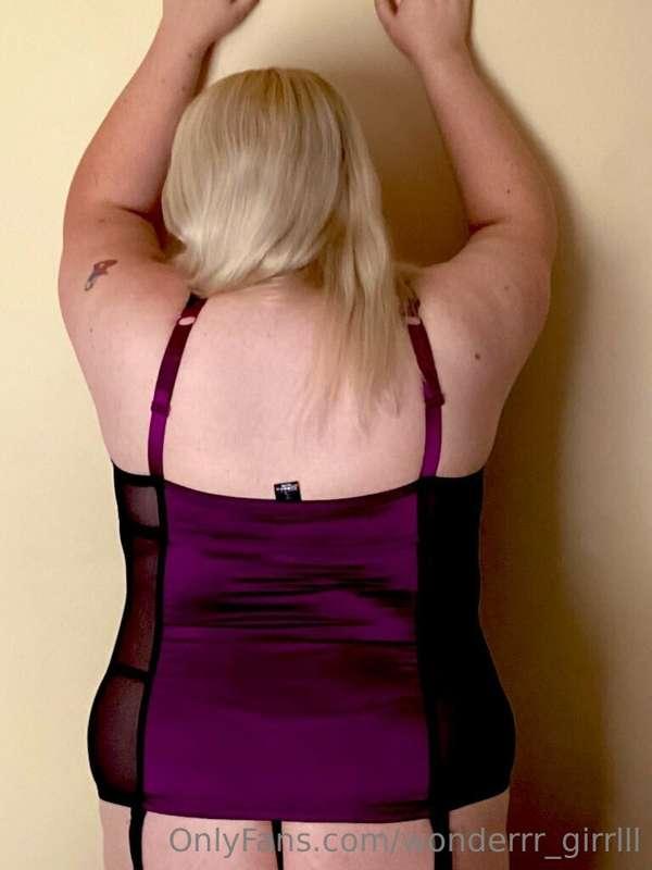 Do you like my curves baby