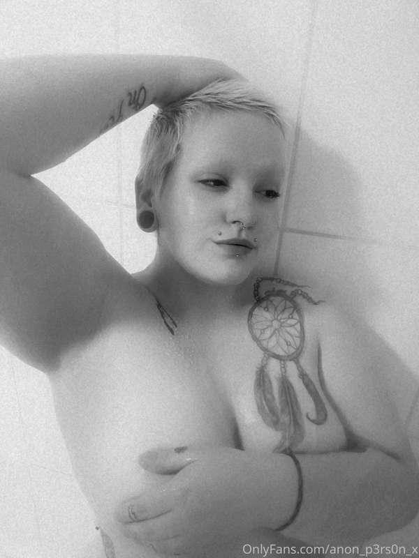 little.m0th image #1