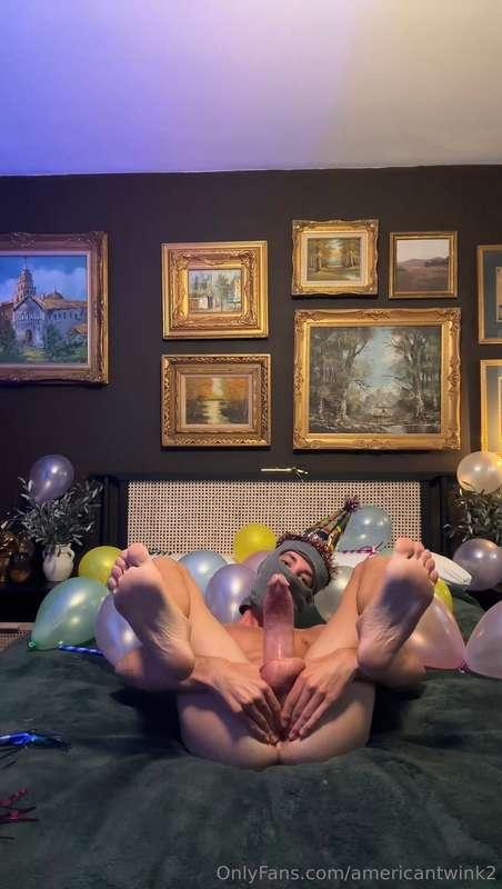 americantwink2 image #1