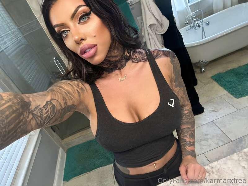 ＦＡＳＴＥＳＴ　ＦＡＮ$20 for $1,000 in content ‧₊ ᵎᵎ 🍒 ⋅ ˚✮(1 per pers..