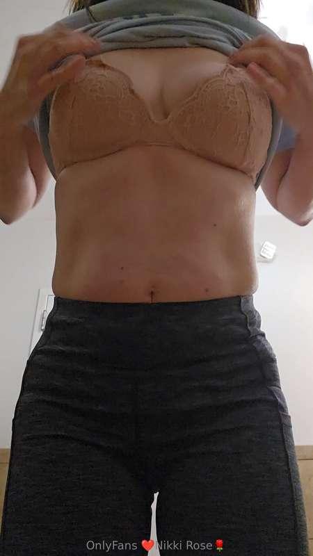 Here ya go 😘😘 pudgy tummy is a work in progress plus these l..