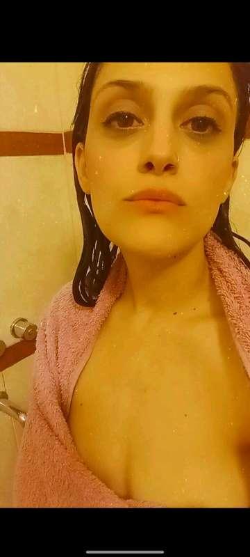 And if we bathe together? 🛁😻
which part do you like the most..