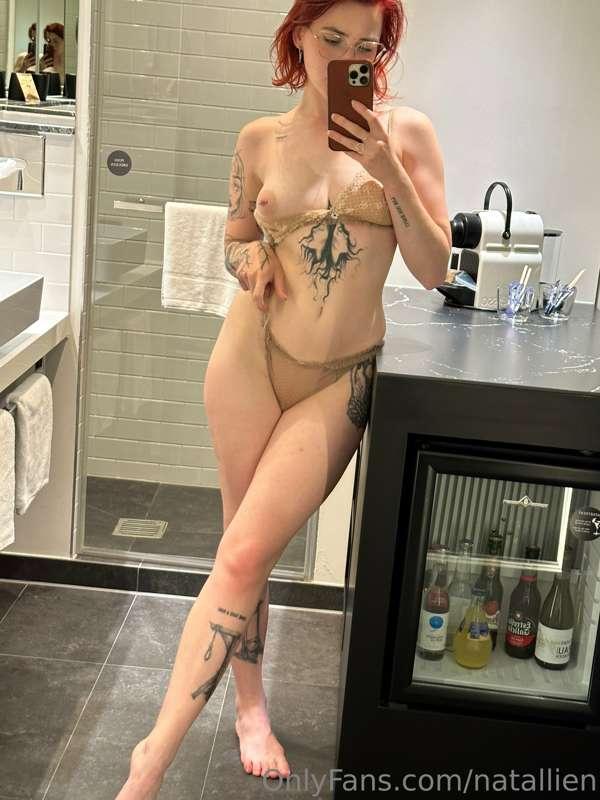 I was alone in hotel room, BORED&HORNY. Imagined how relaxin..