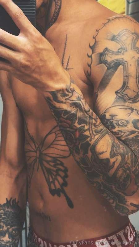 give me a reason to post every day 🫶🏼 Tip $10 for new videos..