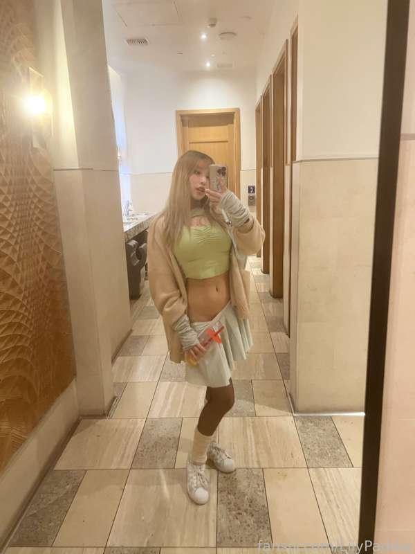 lilypaddie image #1