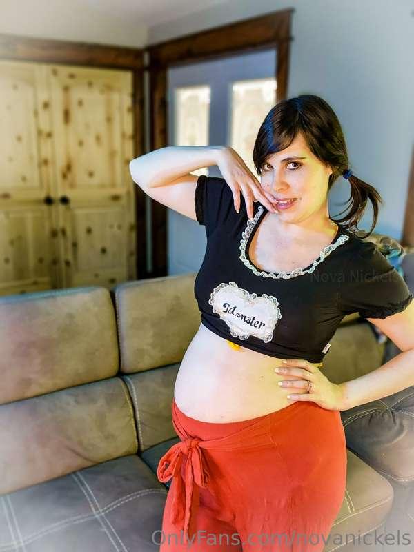 I may be pregnant but I'm always ready for my next creampie ..