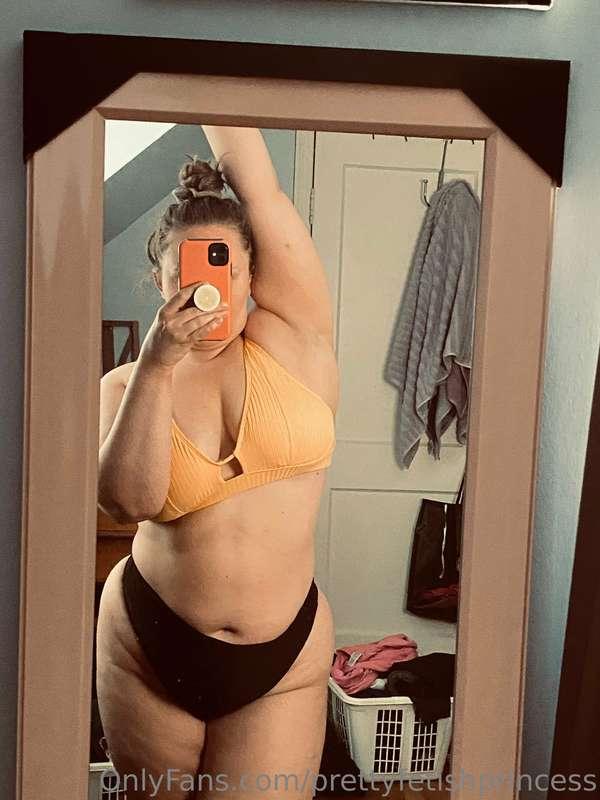 I need help folding laundry 🥹