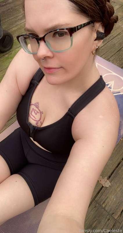 #hucow #lactation #hugetits #outside #fyp