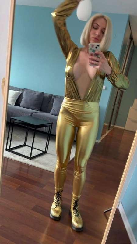 Totally gold