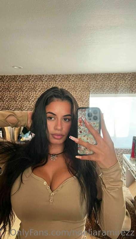 Happy Saturday 👀