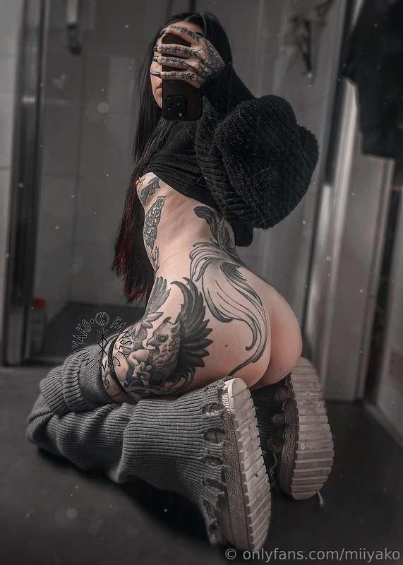 ☁️ᛝ᛫ ɢօօɖ ʍօʀռɨռɢ ᛫ᛝ☁️Wanna have me sit on your dick?⛓️‍💥