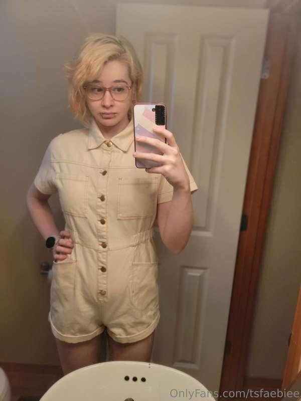 trying to love myself more :")