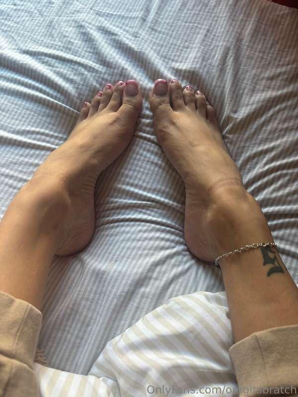 omgitsbratch image #1