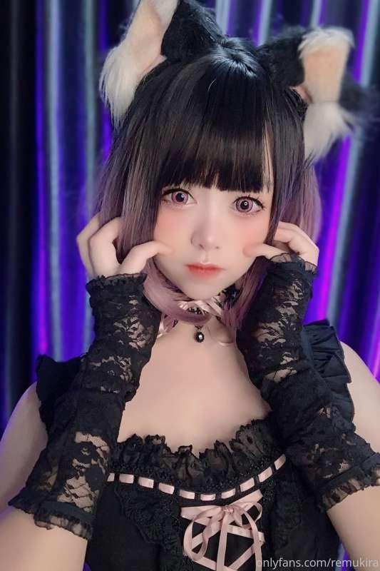 Pls feed your Kitty🐱💕
แวะมาเลี้ยงอาหารแมวหน่อยสิคะ