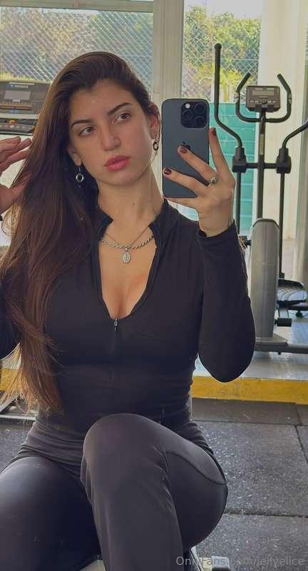 Guess what I’m not wearing under this? 👀