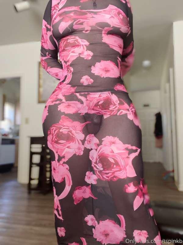 You see me at the bar wearing this, what do you do? 👀 (Thank..