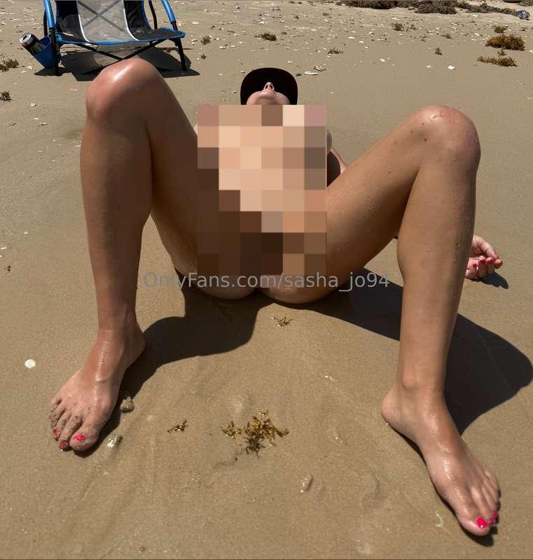 I miss the beach 🏖️ ☀️ 🌊 