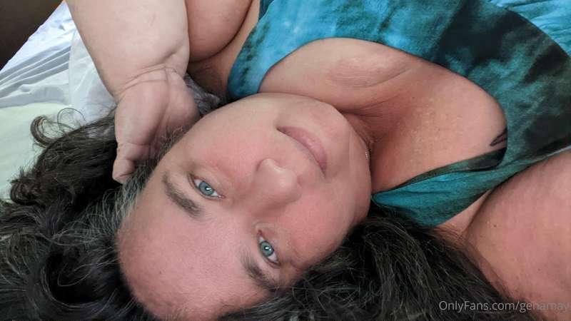 Hey y'all. I know I've been away a while and I wish I could ..