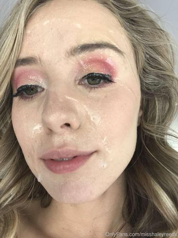 Getting regular facials is great for stress relief 💖