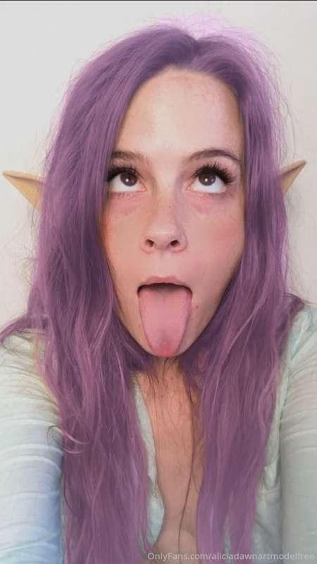 aliciadawnartmodelfree image #0
